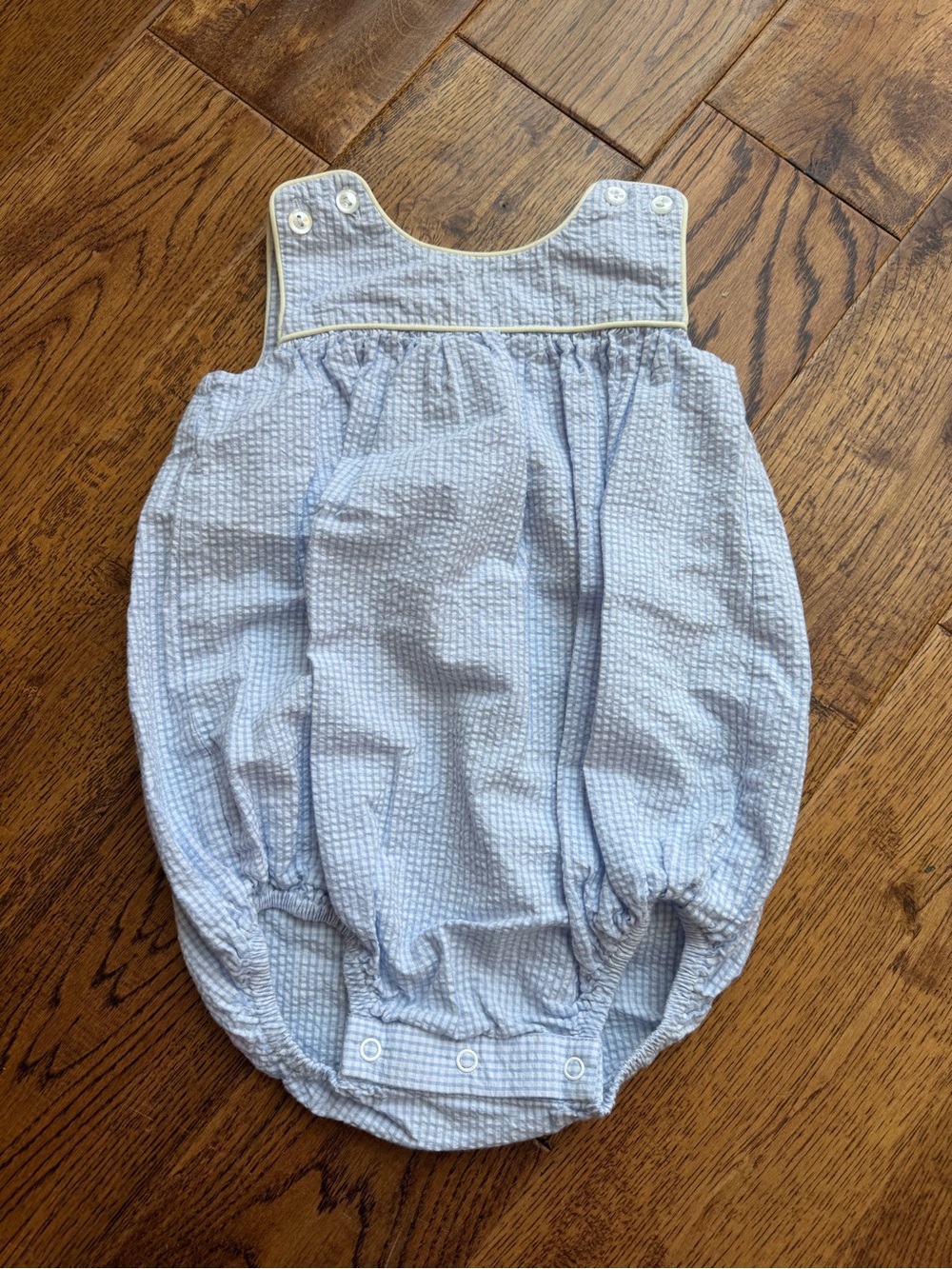 Lullaby Set Seersucker blue gingham Bubble 18m like new smoke pet free home